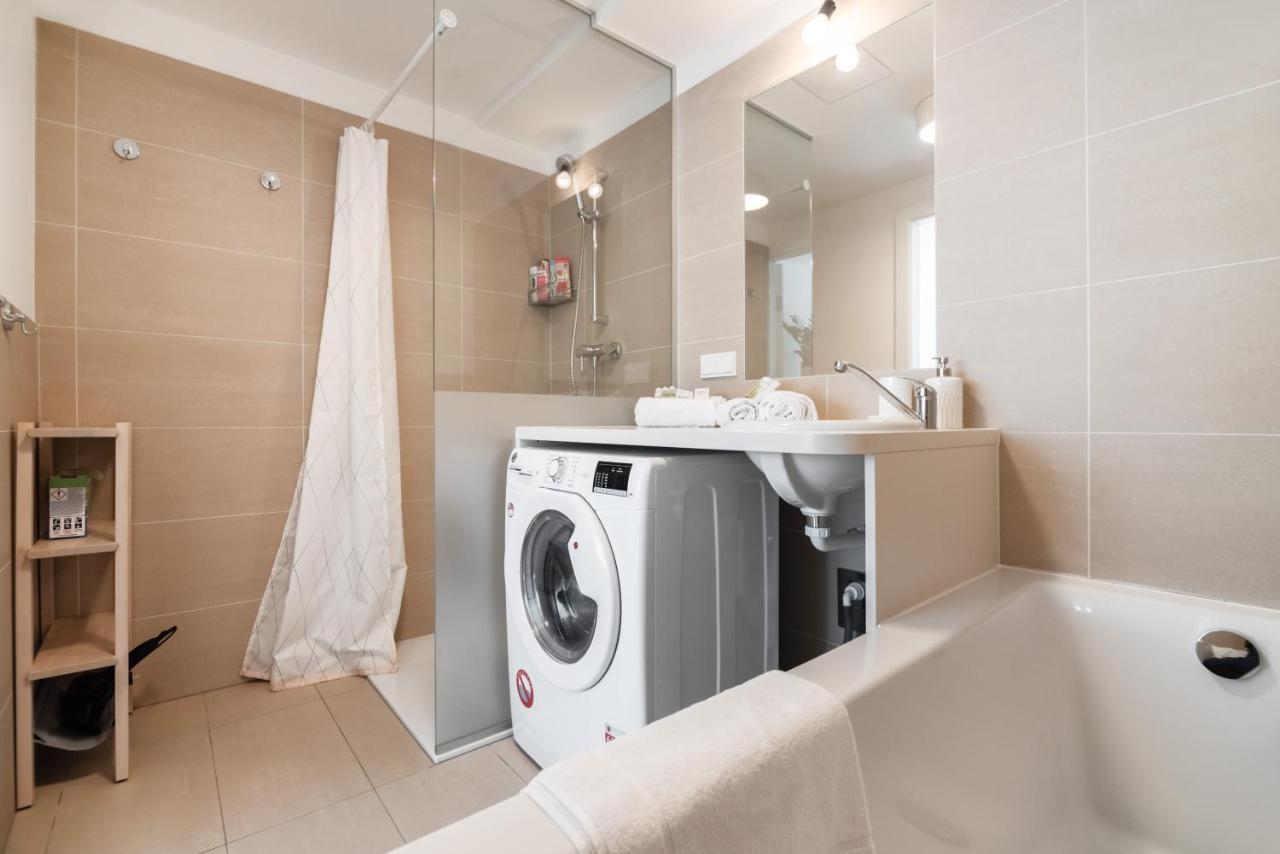 Immersed Into Vienna's Life And Yet A Retreat, Minimum 30 Nights * Wien